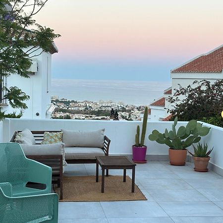 A Terrace With Sea View, 2 Bedrooms Apartment In Benalmádena Exterior photo
